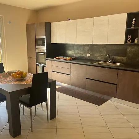 Daire Vista Etna House Fiumefreddo di Sicilia